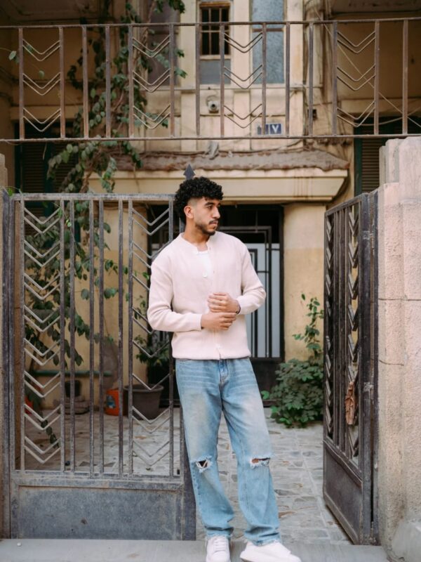 WhatsApp Image 2025-11-21 at 1.11.13 PM كارديجان قطيفة (بيج)